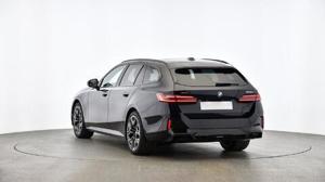 BMW 520d xDrive Touring G61 B47 M Sportpaket DAB Bild 2