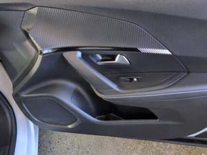 Peugeot 2008 Bild 17