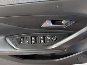 Peugeot 308 Bild 11
