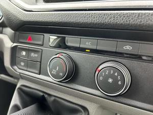 VW Crafter 30 2.0 TDI L3H2 / 4 J. Garantie 75 kW (102 PS),... Bild 9
