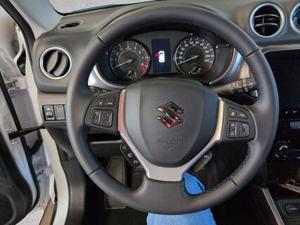 Suzuki Vitara Bild 9