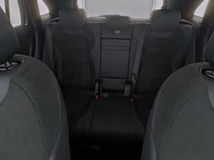 Mercedes-Benz GLA 250 AMG Line 4Matic|DISTRONIC|LED|Panoram 165 kW (224 PS), Automatik, Allrad Bild 8