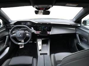 Peugeot 408 Bild 7