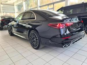 Mercedes-Benz E-Klasse Limousine AMG E 53 Hybrid 4Matic+ Premium Plus (214.063) PremiumPlus SUPERSCR Bild 4