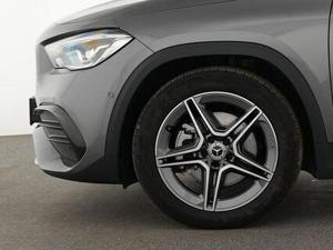 Mercedes-Benz GLA 250 AMG Line 4Matic|DISTRONIC|LED|Panoram 165 kW (224 PS), Automatik, Allrad Bild 5