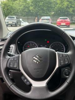 Suzuki SX4 Bild 8