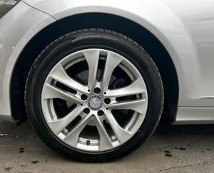 Mercedes-Benz C-Klasse Bild 10