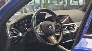 BMW 320 Bild 17