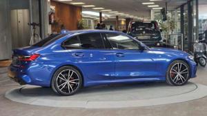 BMW 320 Bild 6