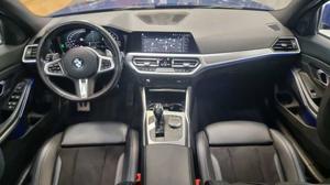 BMW 320 Bild 16