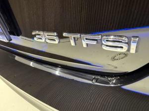 Audi A4 Bild 12