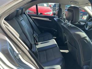 Mercedes-Benz C 220 Bild 19