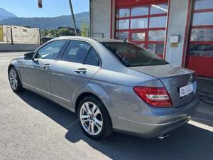 Mercedes-Benz C 220 Bild 4