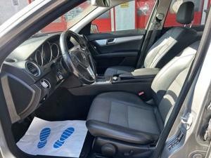 Mercedes-Benz C 220 Bild 20