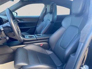 Porsche Taycan Bild 9