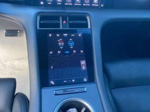 Porsche Taycan Bild 11