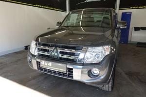 Mitsubishi Pajero 2011 Bild 14