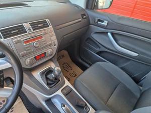 Ford Kuga Bild 18