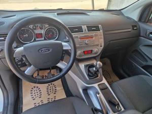 Ford Kuga Bild 17