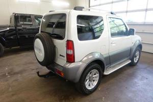 Suzuki Jimny Bild 15