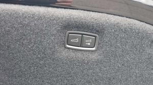 Porsche Taycan Bild 8