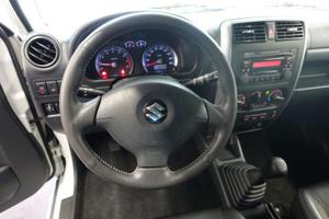 Suzuki Jimny Bild 4