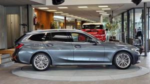 BMW 330 Bild 4