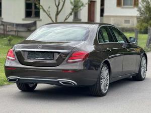 Mercedes-Benz E-Klasse Bild 7
