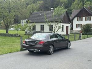 Mercedes-Benz E-Klasse Bild 6