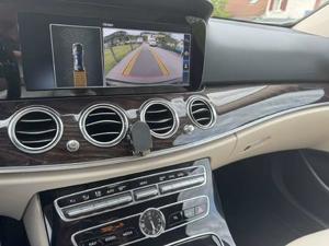 Mercedes-Benz E-Klasse Bild 12