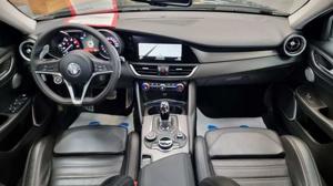Alfa Romeo Giulia Bild 13