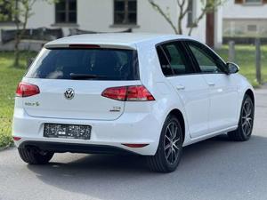 VW Golf Bild 3