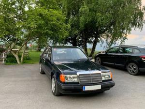Mercedes-Benz E-Klasse Bild 2