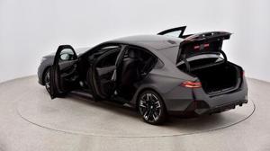 BMW i5 M60 xDrive Limousine Vorführfahrzeug // M Sportpaket // Sitzheizung vorne und hinten Bild 6