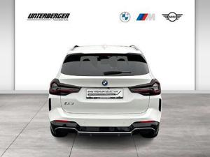 BMW iX3 SUV // Anhängerkupplung // Driving Assistant Professional Bild 4