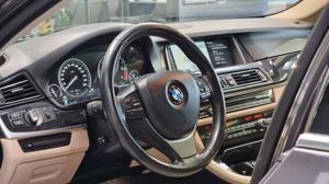 BMW 530 Bild 12