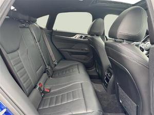 BMW M440i xDrive Gran Coupe // M Sportpaket // Glasdach // Standheizung // DAB-Tuner Bild 10