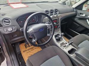 Ford Galaxy Bild 17