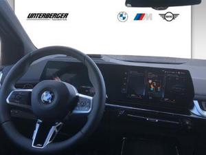 BMW 218d Active Tourer Vorführwagen // M Sportpaket // Anhängerkupplung Bild 7