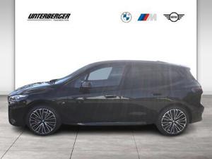 BMW 218d Active Tourer Vorführwagen // M Sportpaket // Anhängerkupplung Bild 3