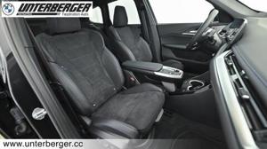 BMW X1 xDrive30e U11 // M Sportpaket // Isofix Beifahrersitz // Anhängerkupplung Bild 12