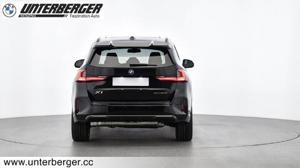 BMW X1 xDrive30e U11 // M Sportpaket // Isofix Beifahrersitz // Anhängerkupplung Bild 4