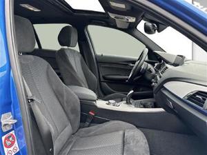 BMW 120d xDrive M Sportpaket // Glasdach // Variable Sportlenkung Bild 9