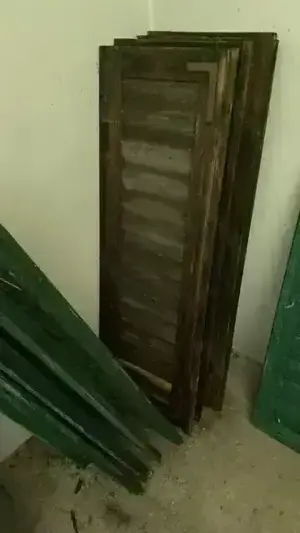 alte Fensterläden  Bild 3