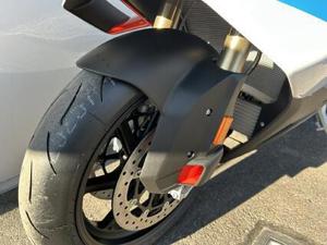 BMW S 1000 RR  Bild 9