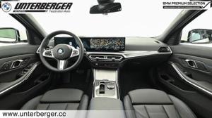 BMW 320d xDrive Touring // M Sportpaket // Anhängerkupplung // Ambiente Licht Bild 8