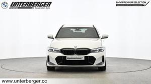 BMW 320d xDrive Touring // M Sportpaket // Anhängerkupplung // Ambiente Licht Bild 3
