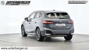 BMW 225e xDrive Active Tourer // M Sportpaket // Head Up Display Bild 2