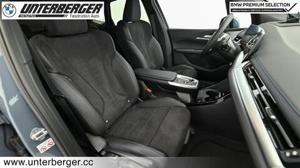 BMW 225e xDrive Active Tourer // M Sportpaket // Head Up Display Bild 11