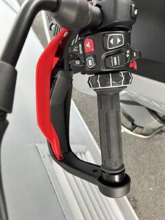 BMW R 1300 GS Adaptive Fahrzeughöhenregelung Bild 10